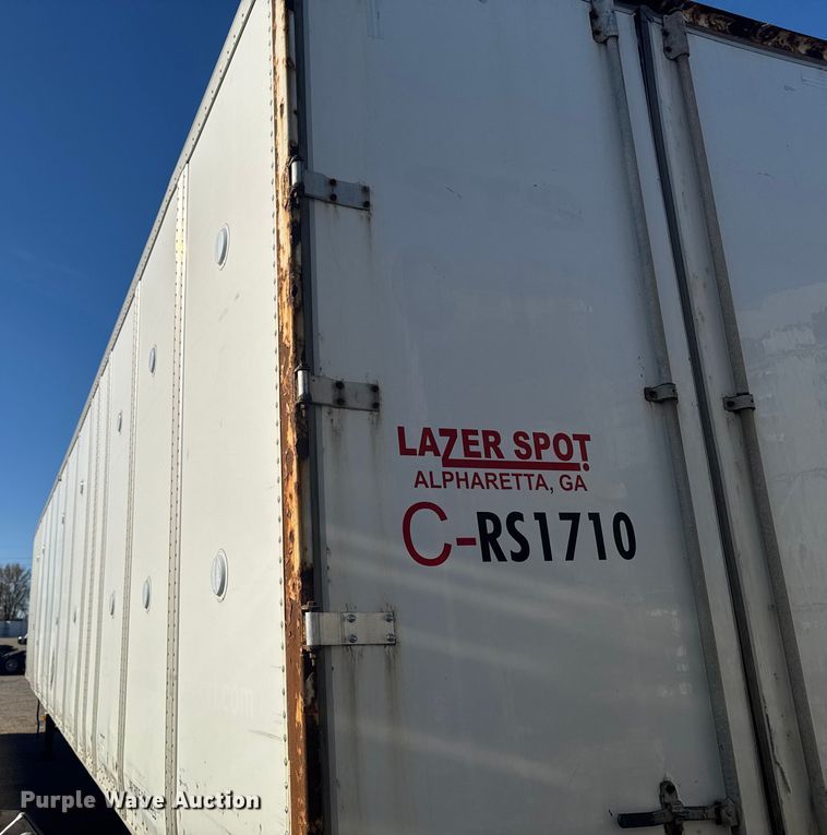 image for item YA1517 1995 Wabash dry van trailer