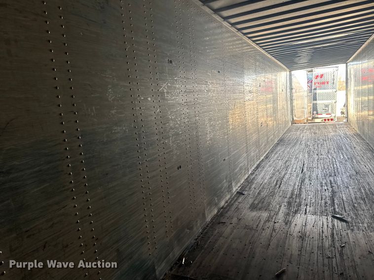 image for item YA1517 1995 Wabash dry van trailer