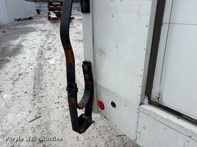 image for item YA1573 2021 Ford E450 Super Duty delivery truck