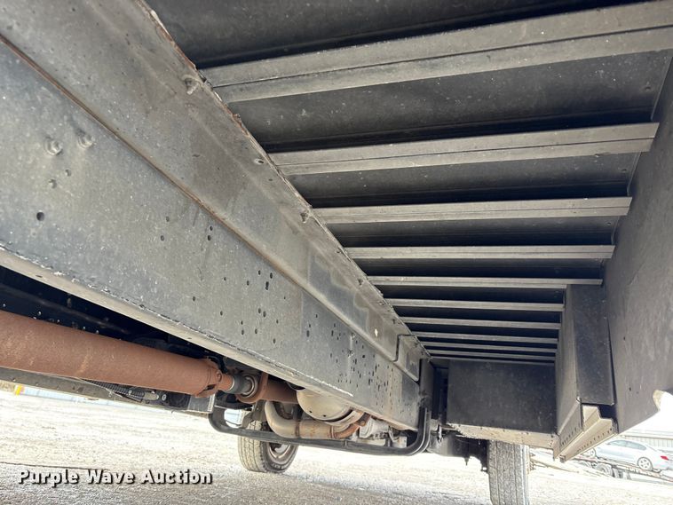 image for item YA1573 2021 Ford E450 Super Duty delivery truck