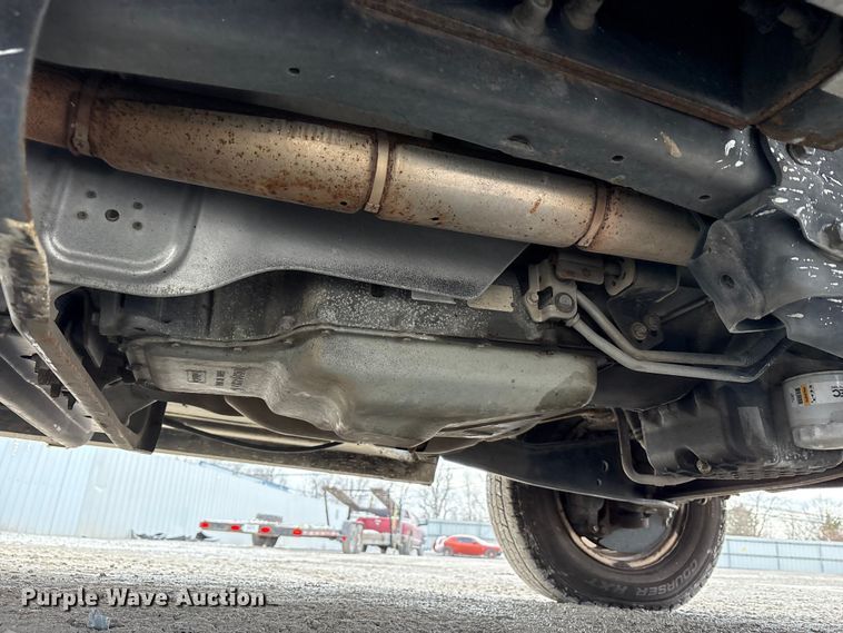 image for item YA1573 2021 Ford E450 Super Duty delivery truck