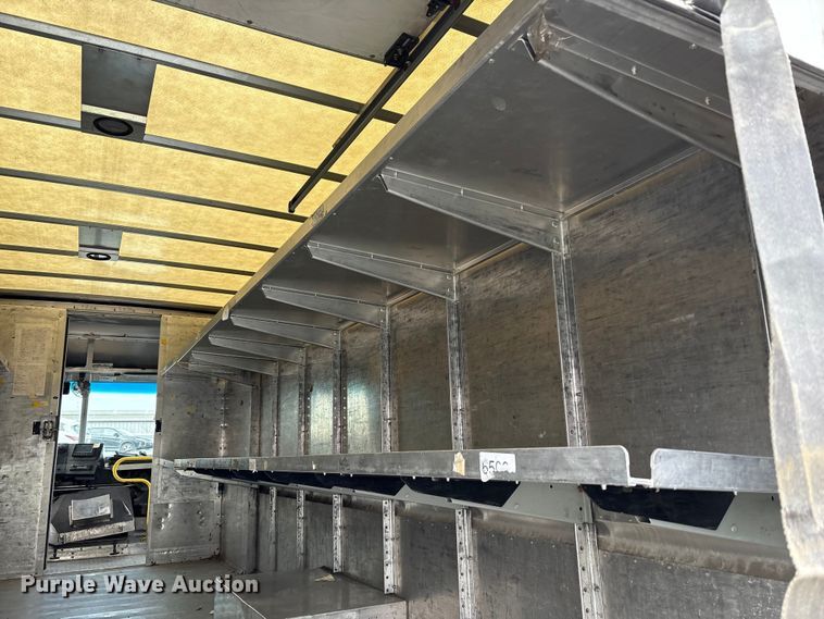 image for item YA1573 2021 Ford E450 Super Duty delivery truck