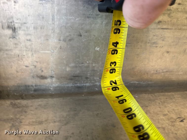 image for item YA1573 2021 Ford E450 Super Duty delivery truck