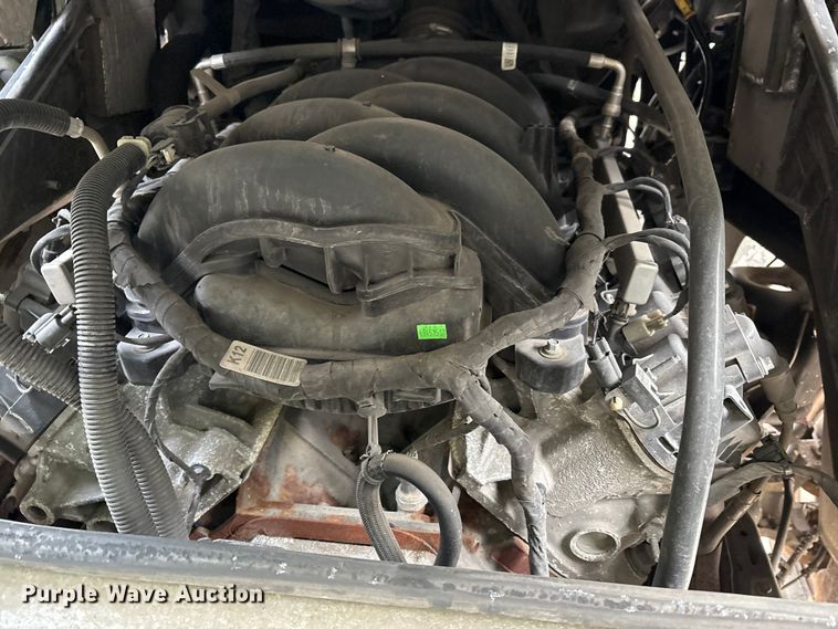 image for item YA1573 2021 Ford E450 Super Duty delivery truck