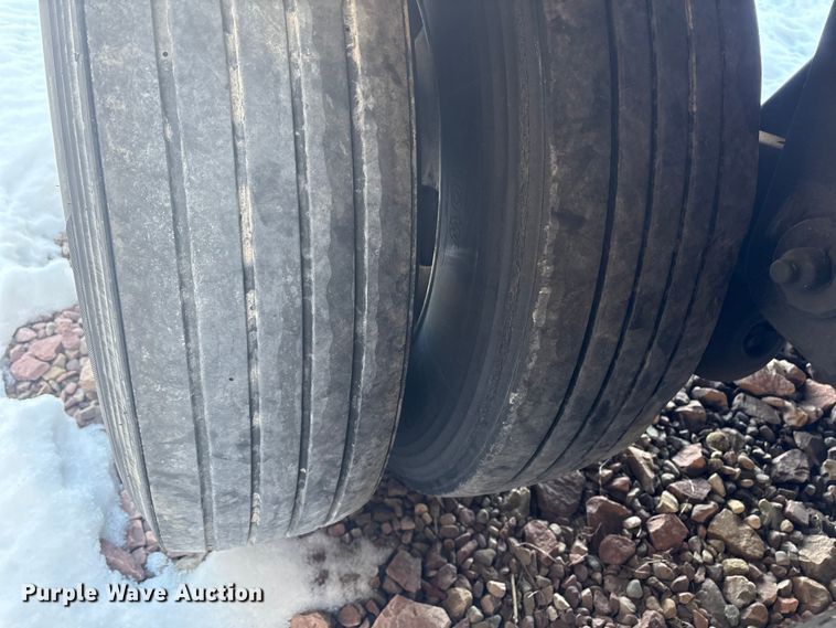 image for item YA1614 2022 Utility VS2RA refrigerated van trailer