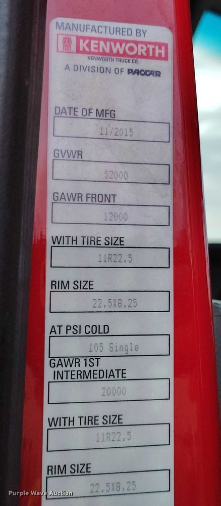 image for item YA1622 2016 Kenworth  T880 semi truck