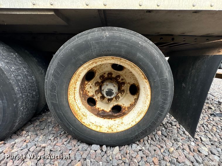 image for item YA1633 2007 Great Dane dry van trailer