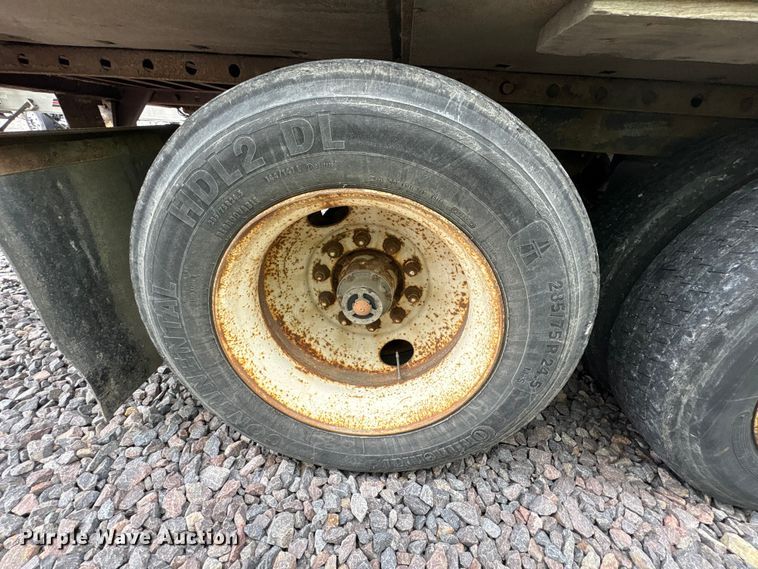 image for item YA1633 2007 Great Dane dry van trailer