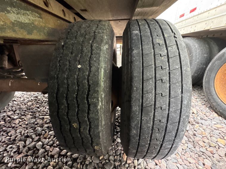 image for item YA1633 2007 Great Dane dry van trailer