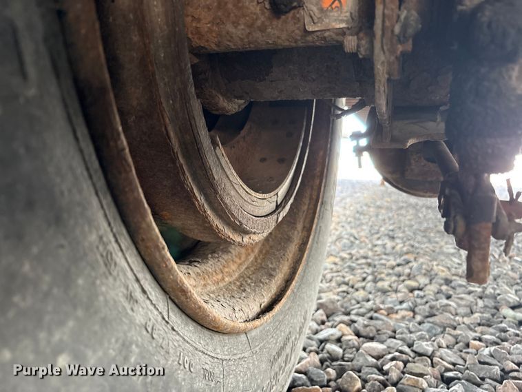 image for item YA1634 2007 Great Dane 7311TP-SAL dry van trailer