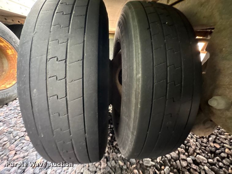 image for item YA1634 2007 Great Dane 7311TP-SAL dry van trailer