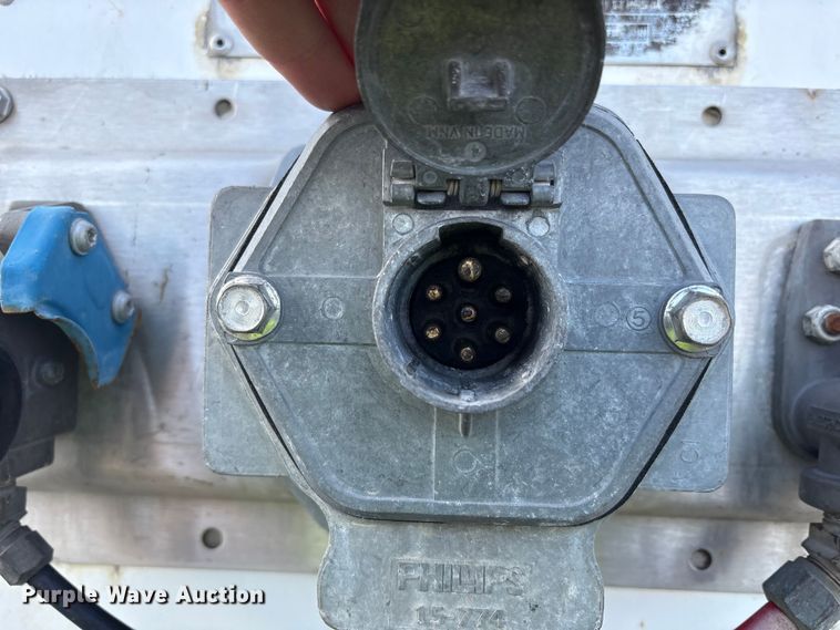 image for item YA1635 2007 Great Dane 7311TP-SAL dry van trailer