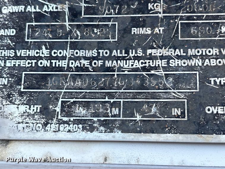 image for item YA1636 2007 Great Dane 7311TP-SAL dry van trailer