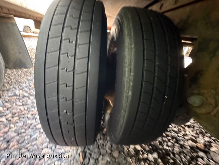 image for item YA1639 2007 Great Dane 7311TP-SAL dry van trailer