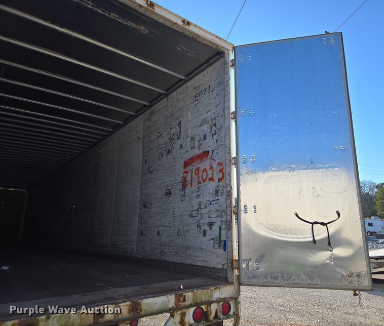 image for item YA1671 2000 Wabash DVCVHPC dry van trailer