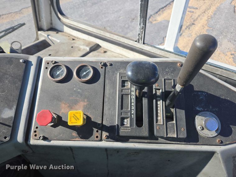 image for item YA1697 2013 Kalmar Ottawa yard truck