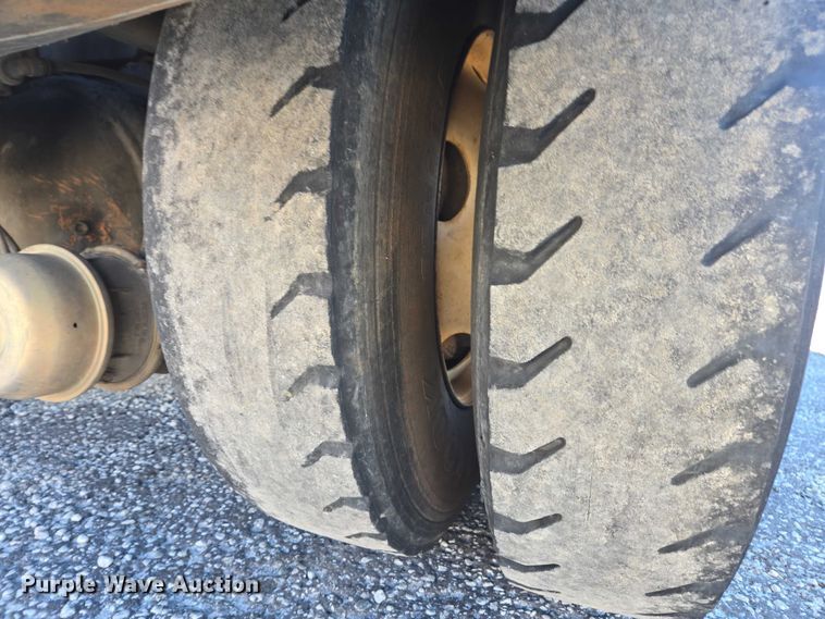 image for item YA1697 2013 Kalmar Ottawa yard truck