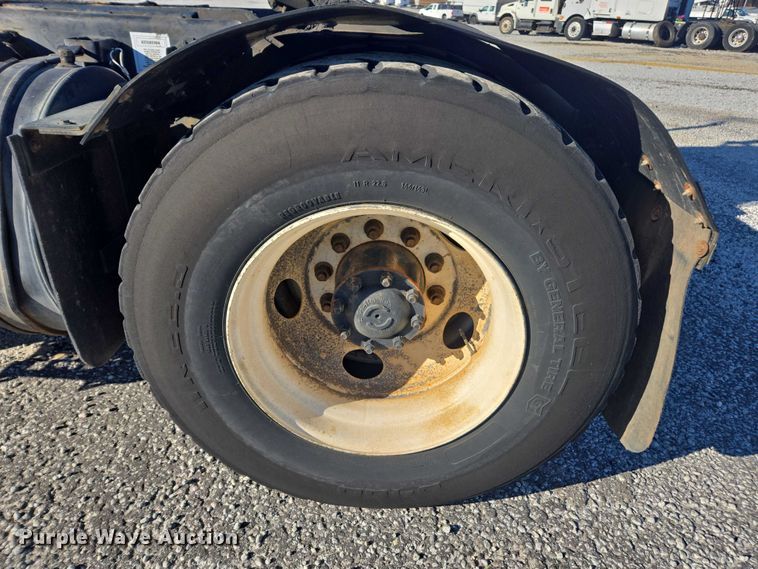 image for item YA1697 2013 Kalmar Ottawa yard truck