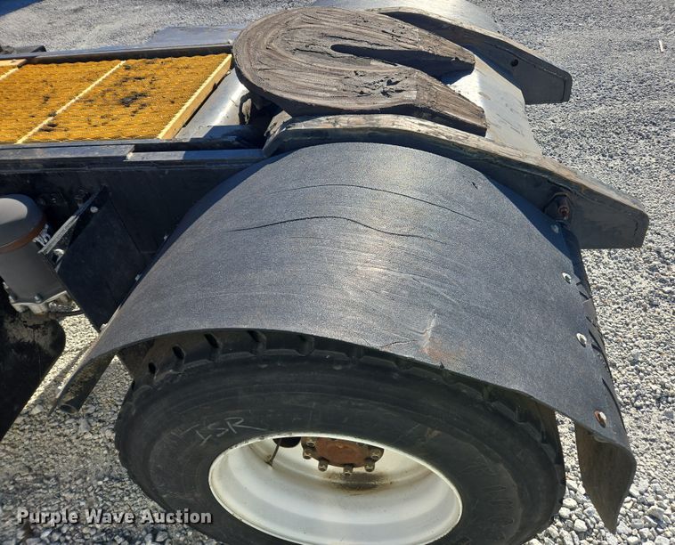 image for item YA1698 2004 Capacity TJ5000 yard truck