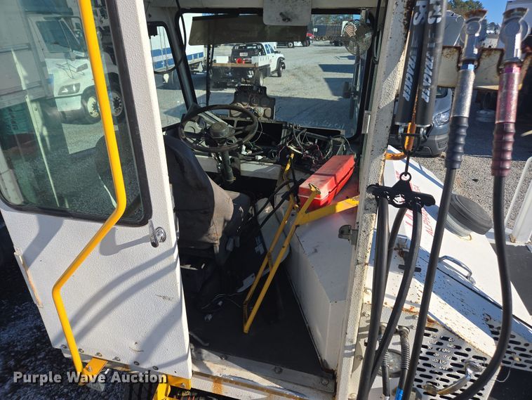 image for item YA1698 2004 Capacity TJ5000 yard truck