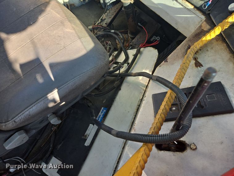 image for item YA1698 2004 Capacity TJ5000 yard truck