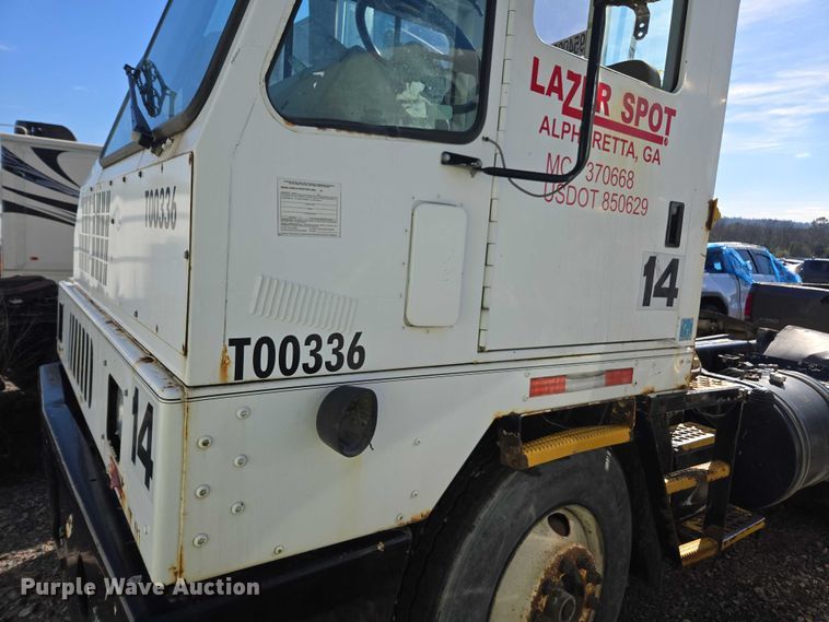 image for item YA1702 2008 Kalmar Ottawa yard truck