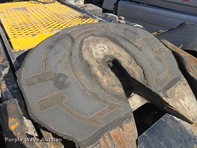 image for item YA1702 2008 Kalmar Ottawa yard truck