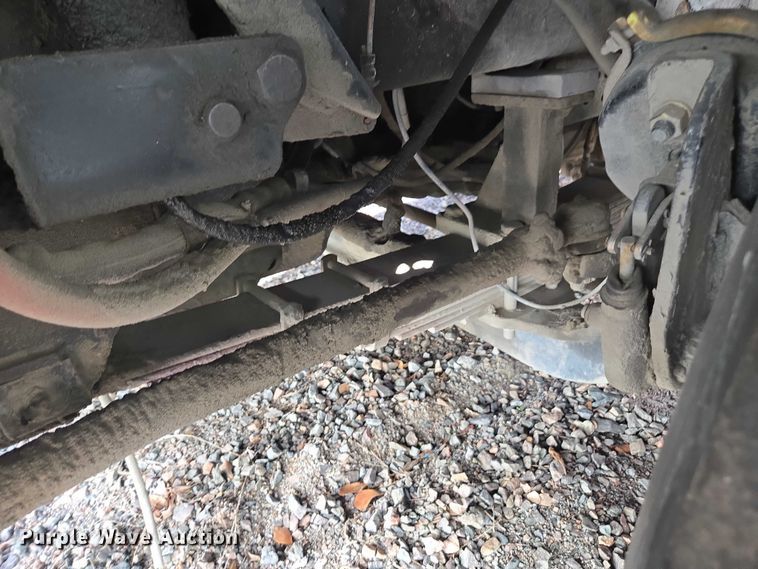 image for item YA1702 2008 Kalmar Ottawa yard truck