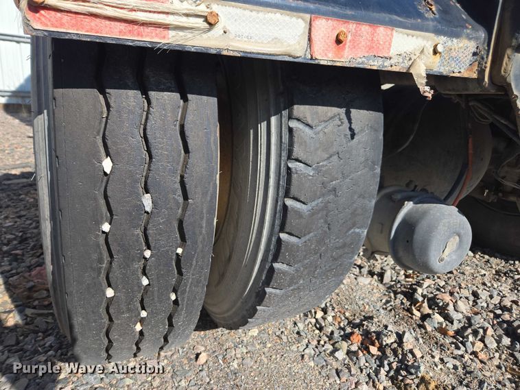 image for item YA1702 2008 Kalmar Ottawa yard truck