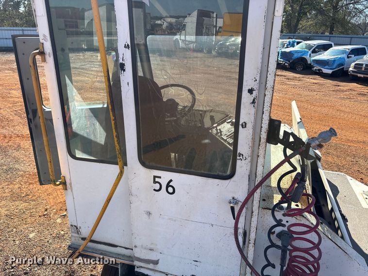 image for item YA1709 2012 Kalmar Ottawa yard truck