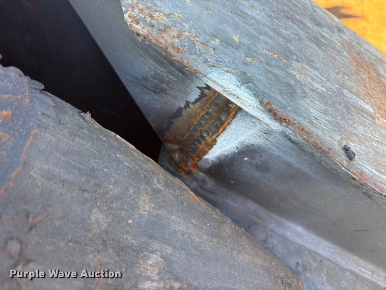 image for item YA1709 2012 Kalmar Ottawa yard truck