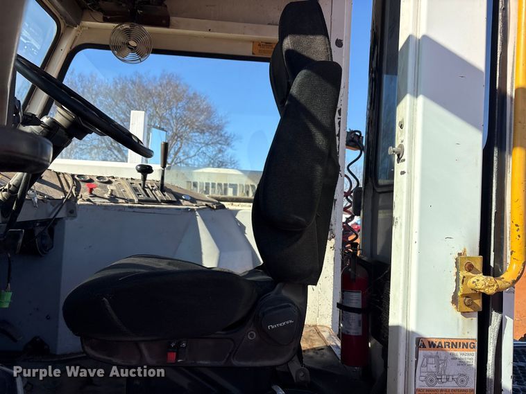 image for item YA1709 2012 Kalmar Ottawa yard truck