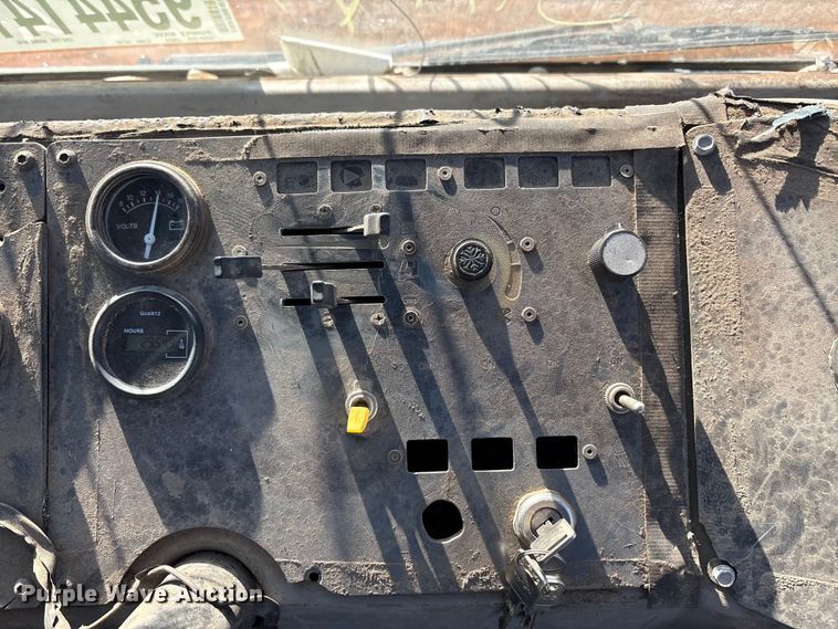 image for item YA1709 2012 Kalmar Ottawa yard truck