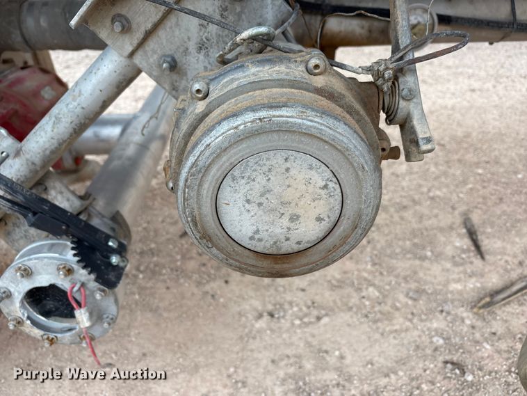 image for item YA1866 2013 Heil vacuum trailer