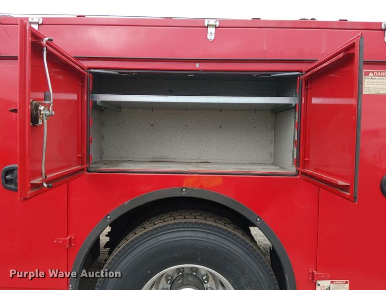 image for item YA1880 2023 Peterbilt 200 utility / service truck