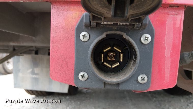 image for item YA1880 2023 Peterbilt 200 utility / service truck