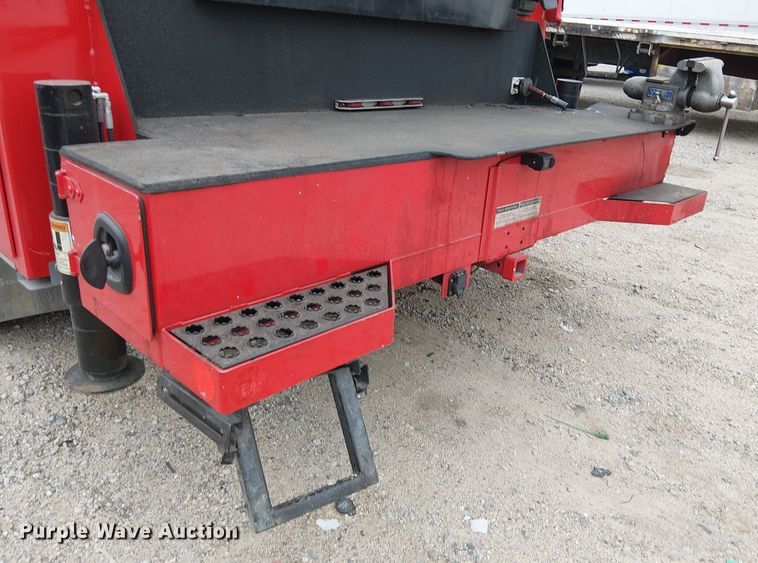 image for item YA1880 2023 Peterbilt 200 utility / service truck