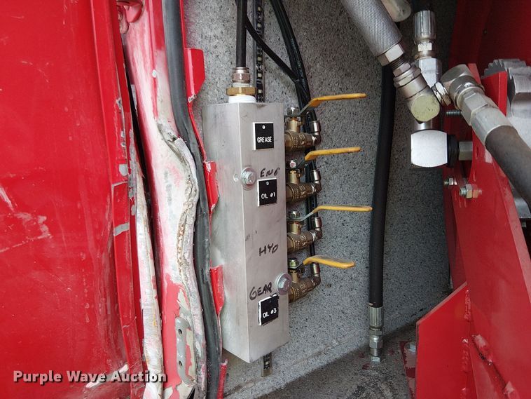 image for item YA1880 2023 Peterbilt 200 utility / service truck