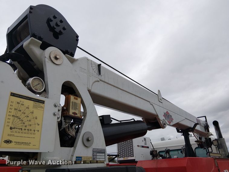 image for item YA1880 2023 Peterbilt 200 utility / service truck