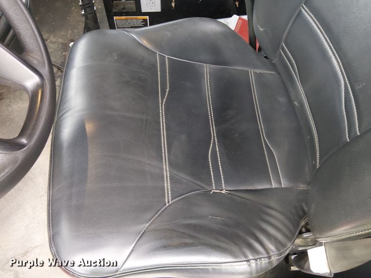 image for item YA1880 2023 Peterbilt 200 utility / service truck