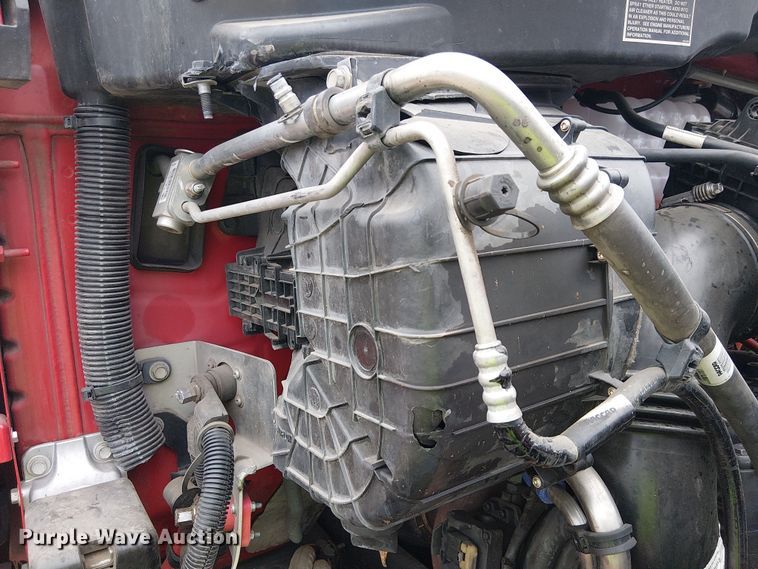 image for item YA1880 2023 Peterbilt 200 utility / service truck