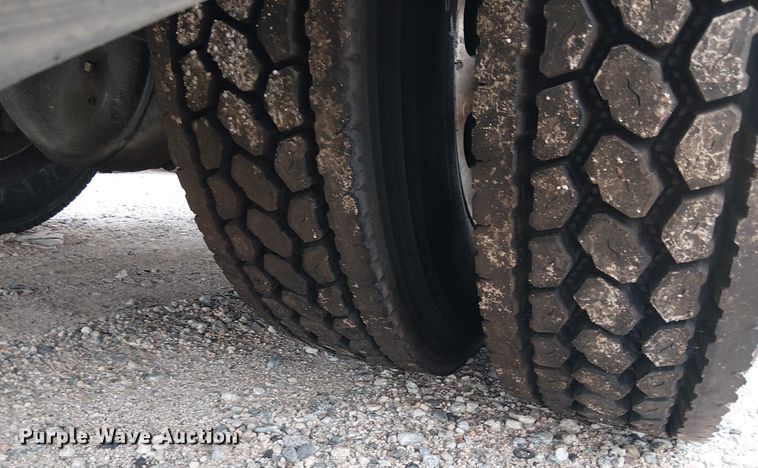 image for item YA1880 2023 Peterbilt 200 utility / service truck