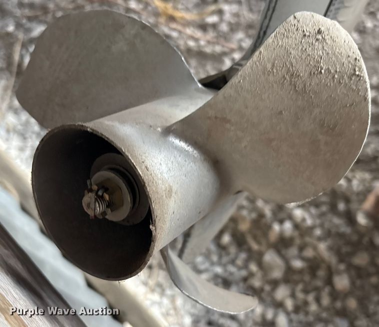 image for item EG8329 2007 Honda outboard boat motor