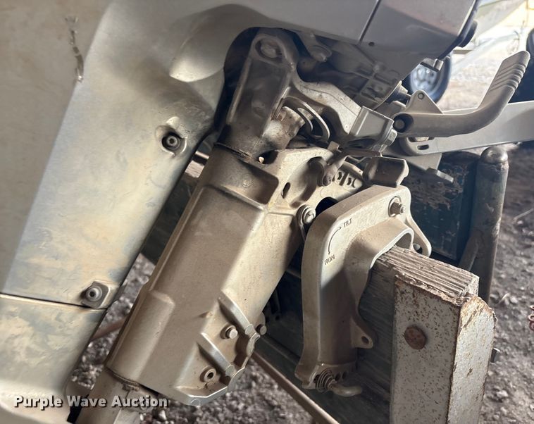 image for item EG8329 2007 Honda outboard boat motor