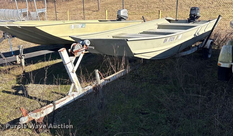 image for item EG8334 DuraCraft boat