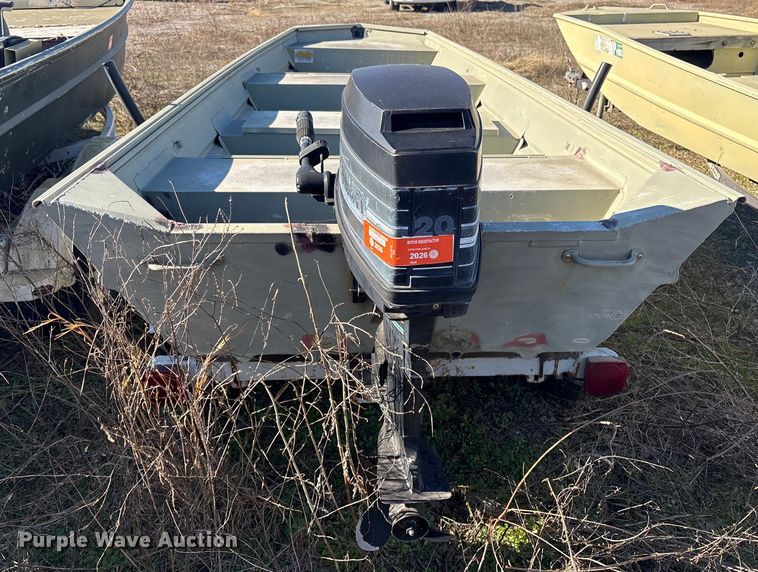 image for item EG8334 DuraCraft boat