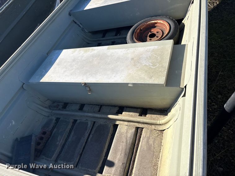 image for item EG8334 DuraCraft boat