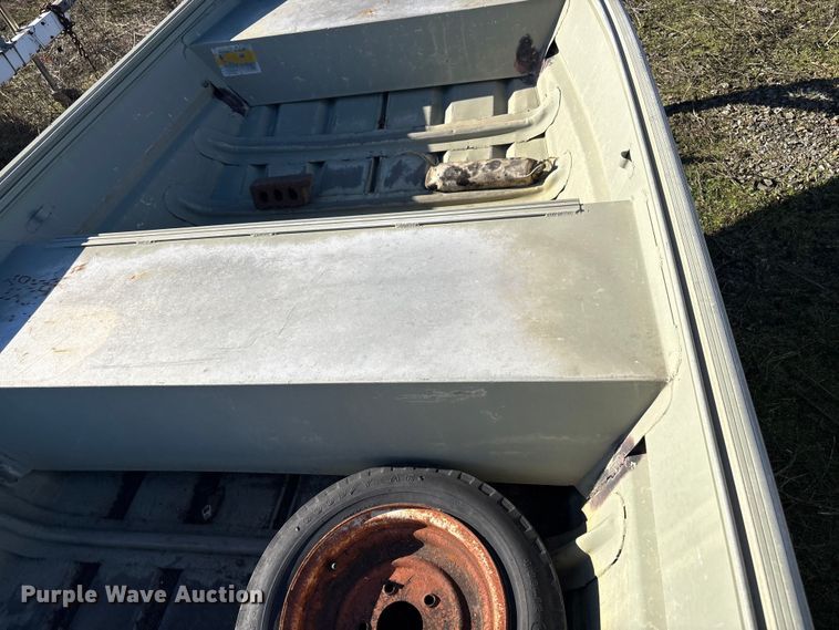 image for item EG8334 DuraCraft boat