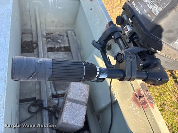 image for item EG8334 DuraCraft boat