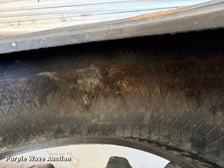 image for item EP2738 (2) 520/85R38 tires